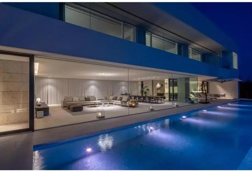هتل Ilove385   Vacation Stay 16961