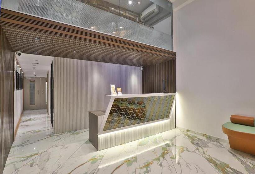 בית מלון כפרי Legend