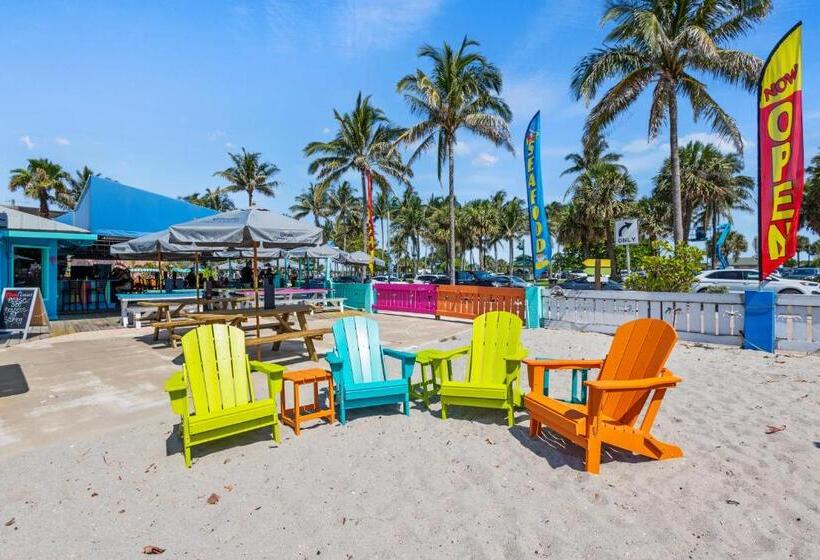 Hotel Oceanfront Inn, Inlet View, King Bed, #9