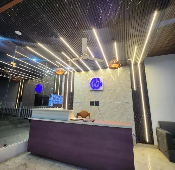 Hotelli Yamunotri Heli Resort