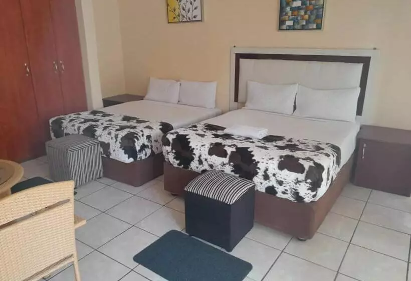 پانسیون Luxury Wild Inn Guesthouse