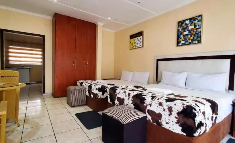 پانسیون Luxury Wild Inn Guesthouse