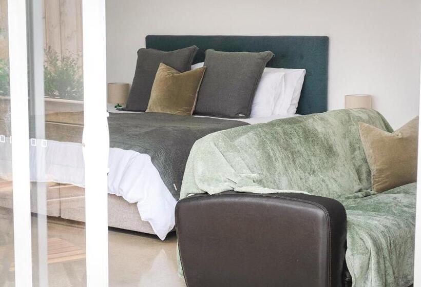 ペンション Port Fairy Bnb The Green Suite