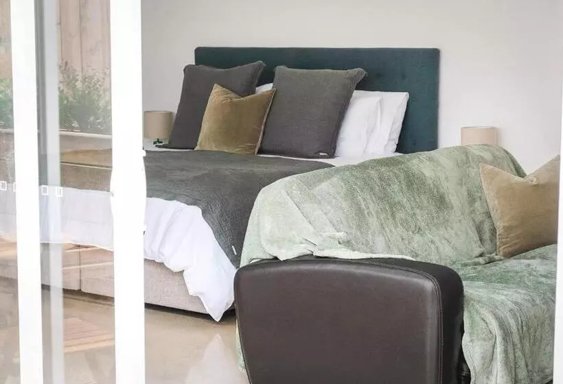 Majatalo Port Fairy Bnb   The Green Suite