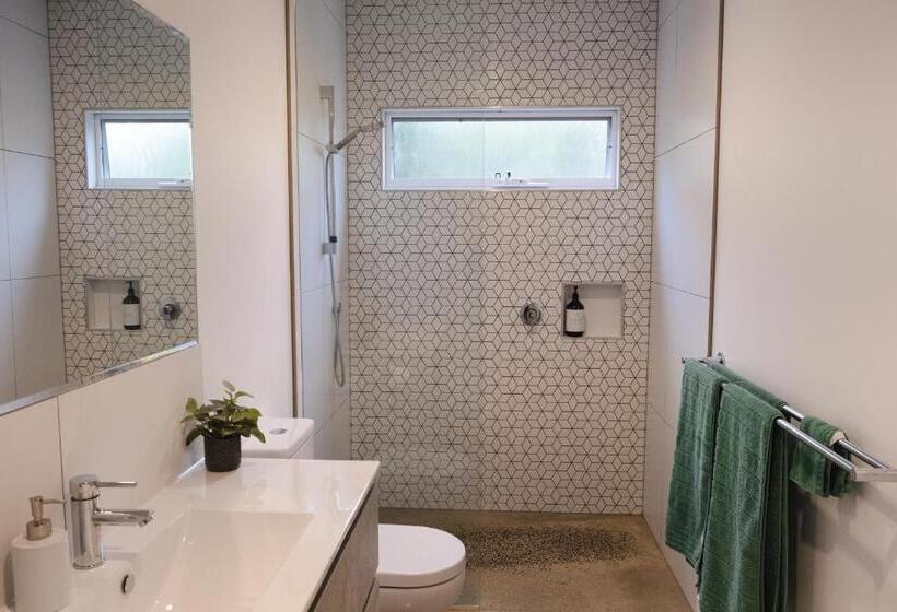 ペンション Port Fairy Bnb The Green Suite