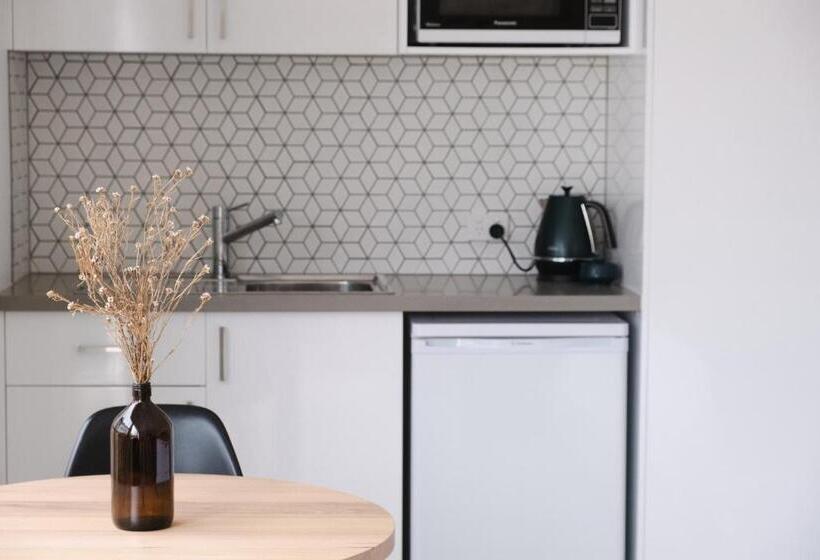 ペンション Port Fairy Bnb The Green Suite