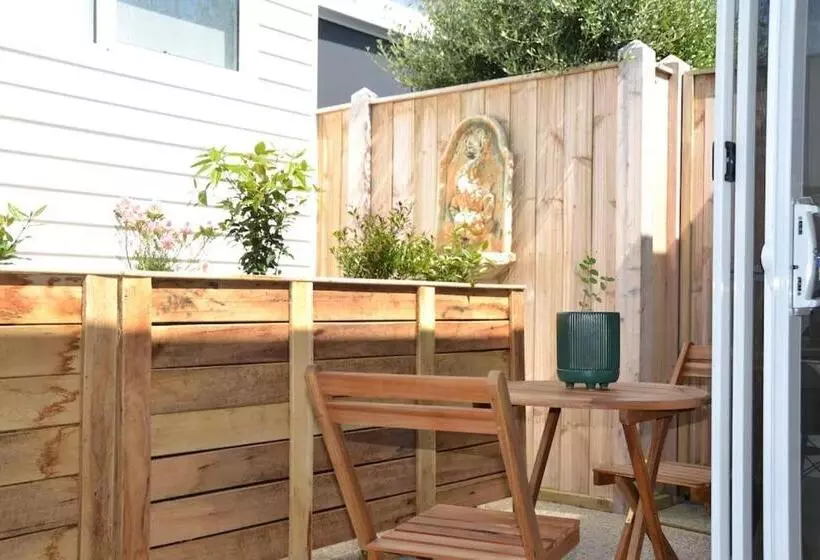 Majatalo Port Fairy Bnb   The Green Suite