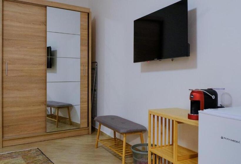 پانسیون Sofia Rooms