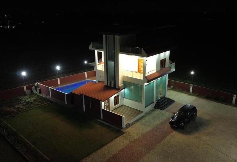 Resort Parwati Pushp Vatika