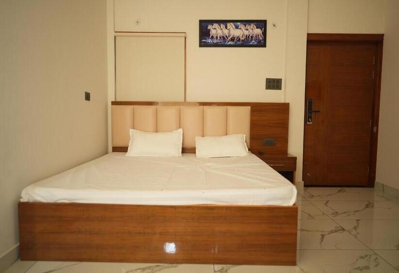 Resort Parwati Pushp Vatika