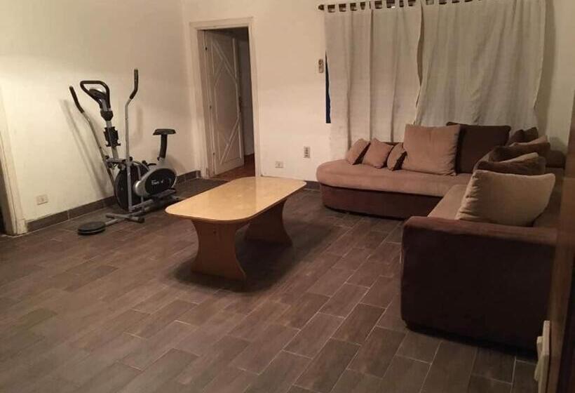 هاستل Long Way Inn