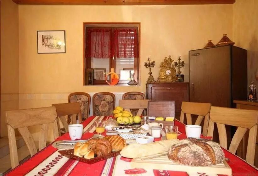 ベッドアンドブレックファースト Chez Marie Anne