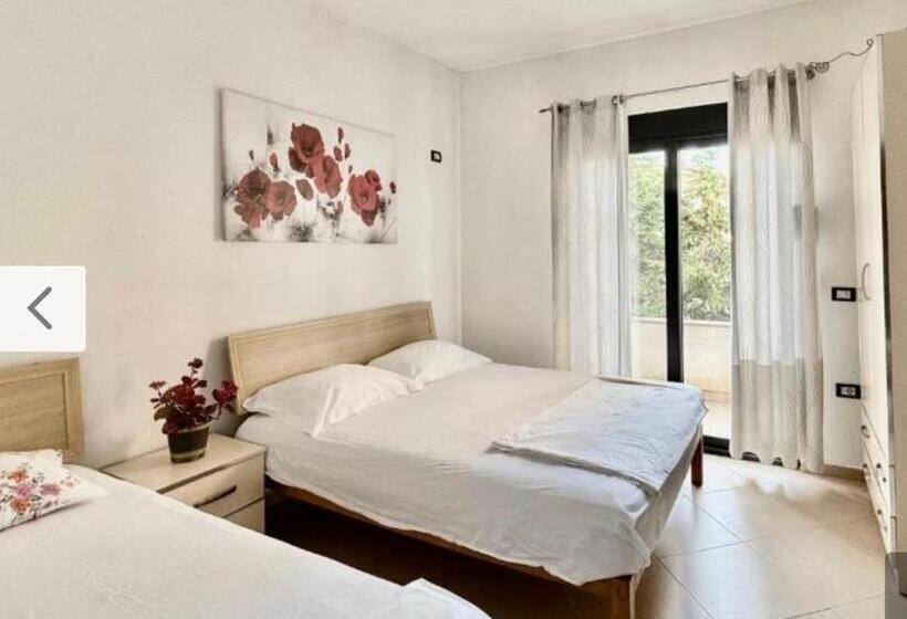 مبيت وإفطار Mar