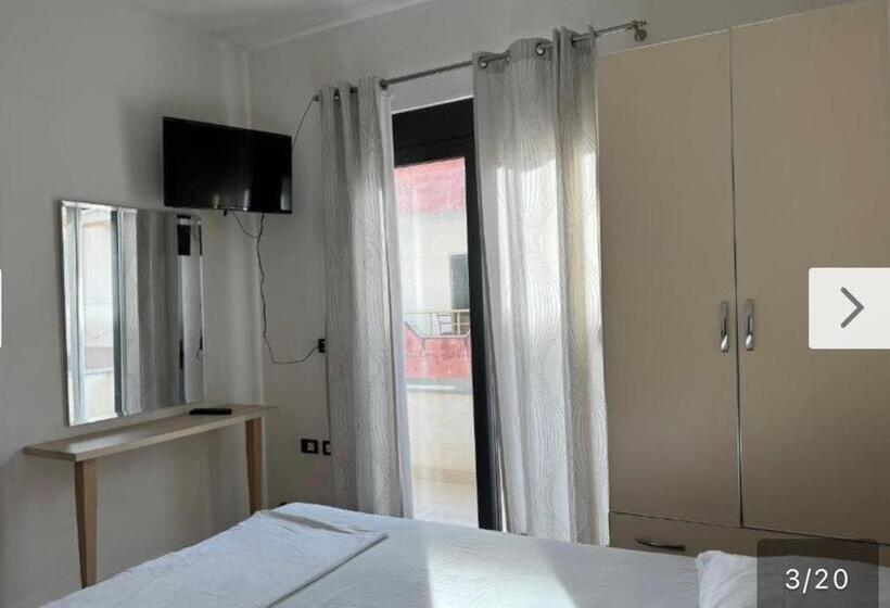 مبيت وإفطار Mar