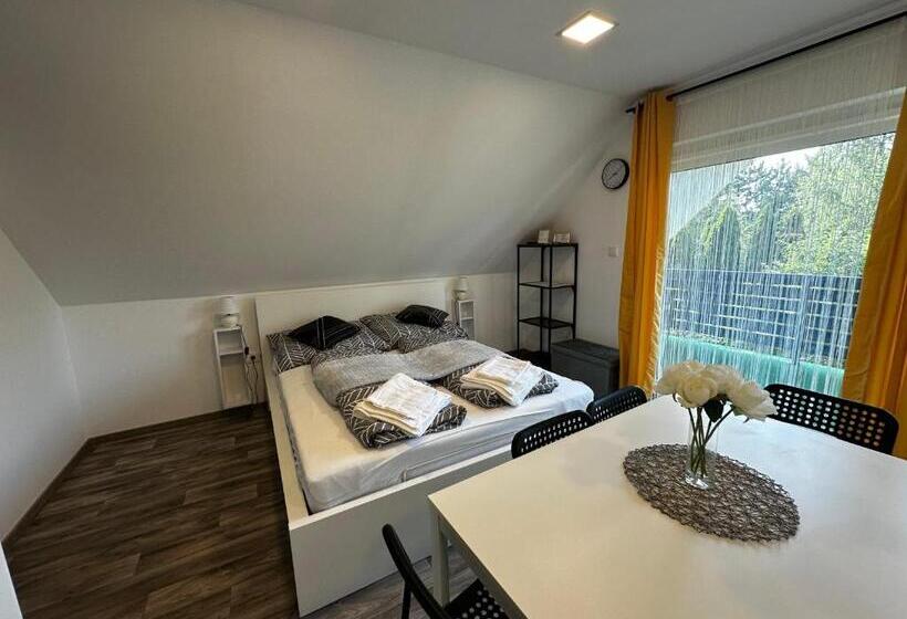 Nocleg ze śniadaniem See Panzió