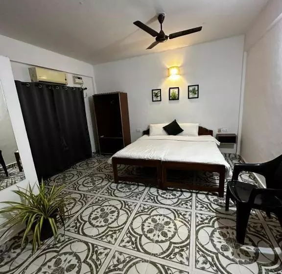 Coco Garden  04 Minutes To Calangute Beach