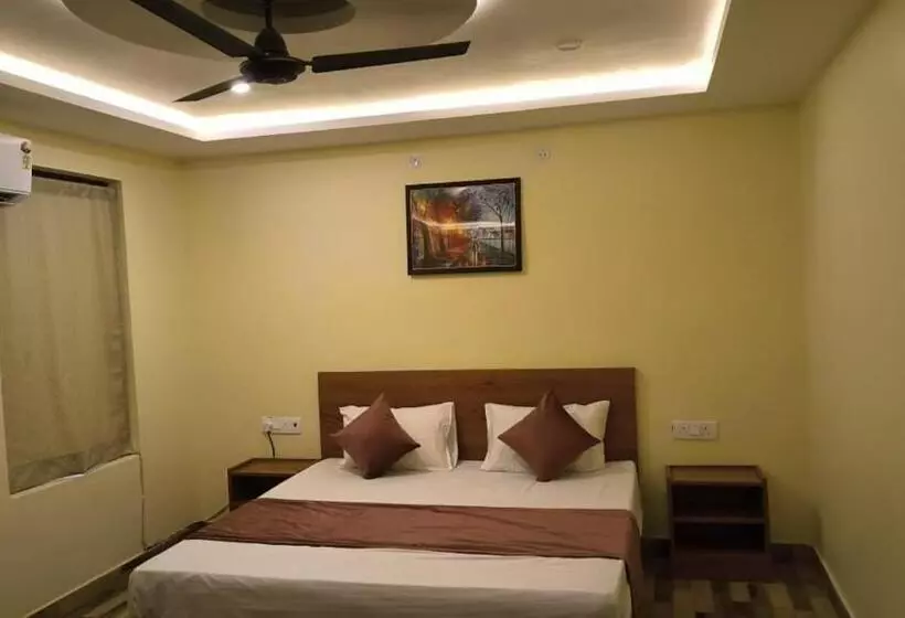 Hill Mountain Hotel And Restraunt