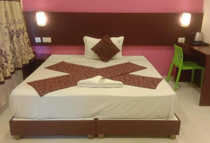 호텔 Planet Inn Tnagar