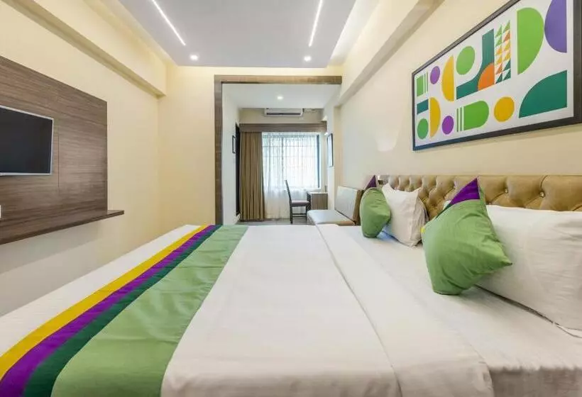 هتل Treebo Sky City Grand