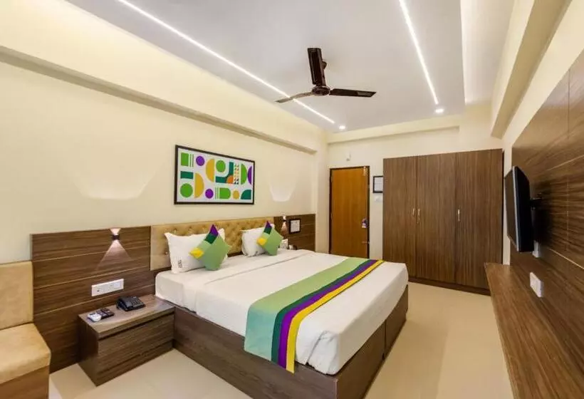 هتل Treebo Sky City Grand