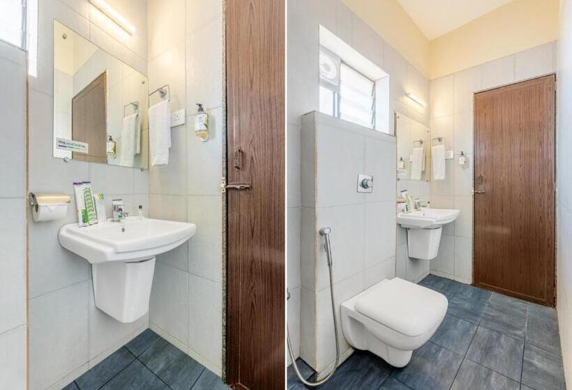 هتل Treebo Sky City Grand