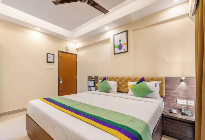 هتل Treebo Sky City Grand