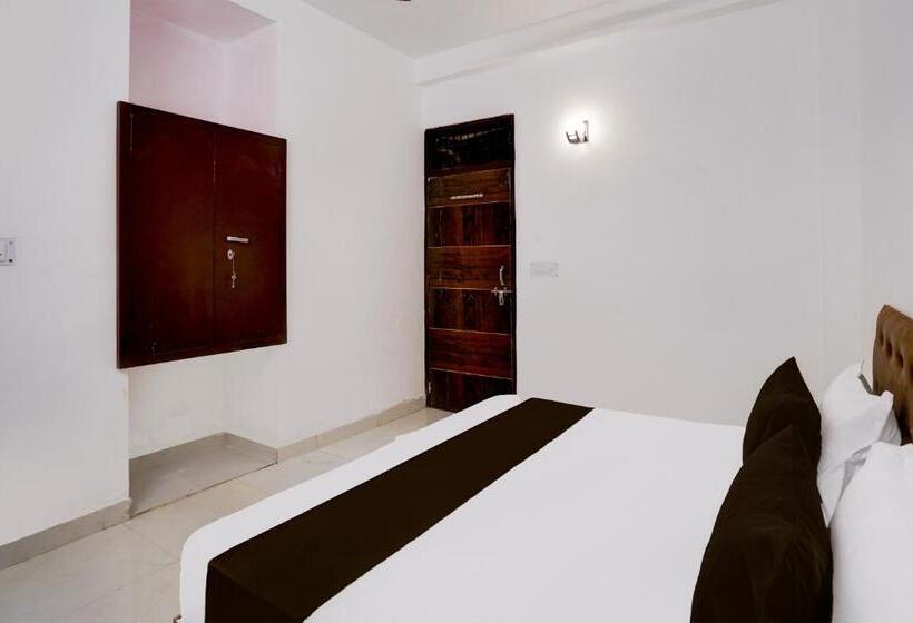 Oyo Hotel Twilight Terrace