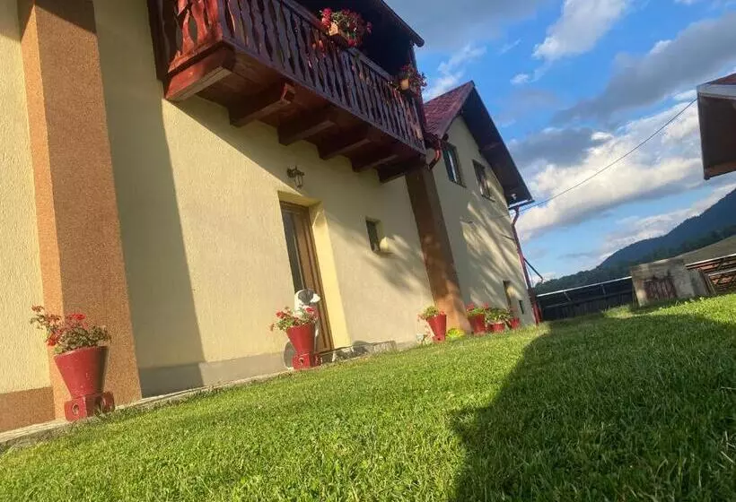 Majatalo Casa Colț De Rai