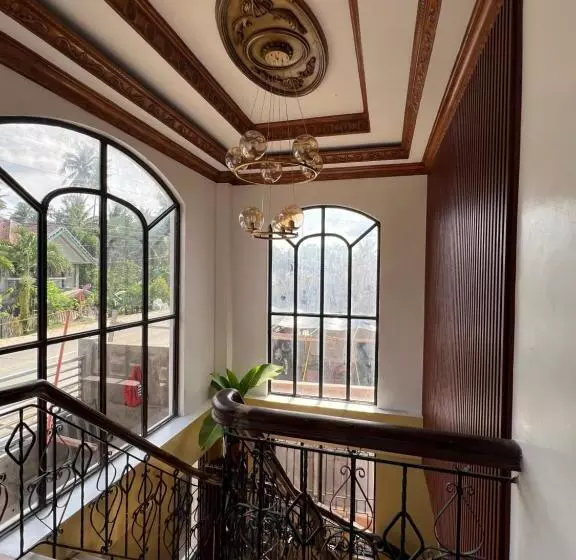 Majatalo Luxury Vacation House Oceanfront In Lila, Bohol