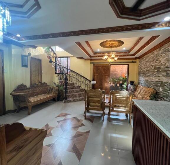 פנסיון Luxury Vacation House Oceanfront In Lila, Bohol