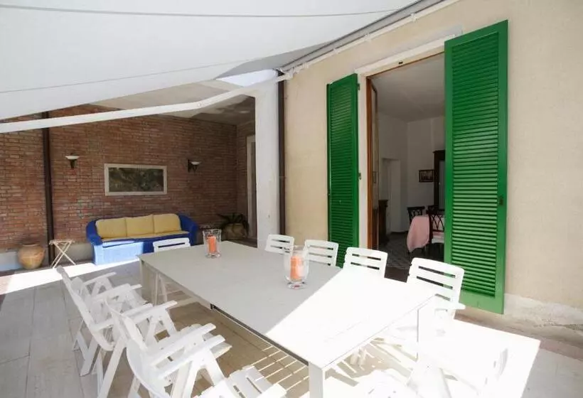 ペンション Villa Lulli Affittacamere