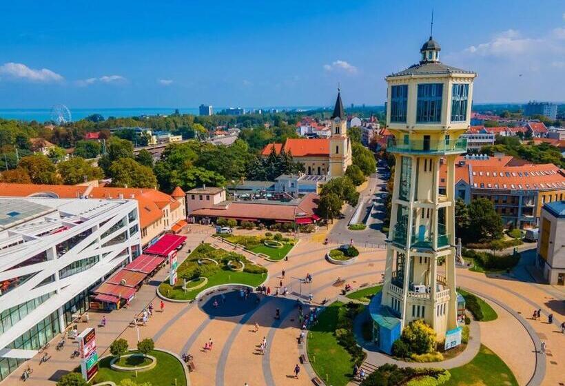 بنسيون Villa V53 Siófok