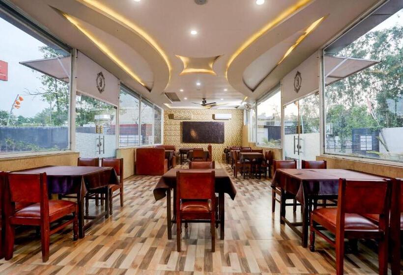 Spot On Hotel Jashn Inn