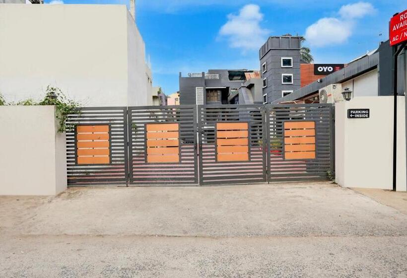 Spot On Hotel Jashn Inn