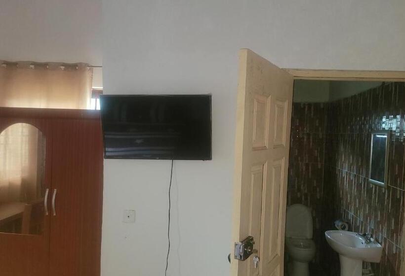 Assembly Hotel, Esiama