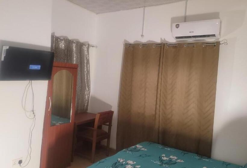 Assembly Hotel, Esiama