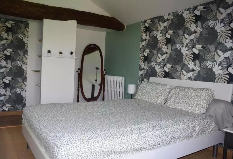 ベッドアンドブレックファースト Le Cardoué, Chambres D Hôtes Proche Du Puy Dufou