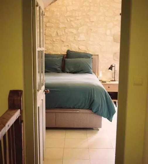 Aamiaismajoitus (B&B) Les Bertaulières