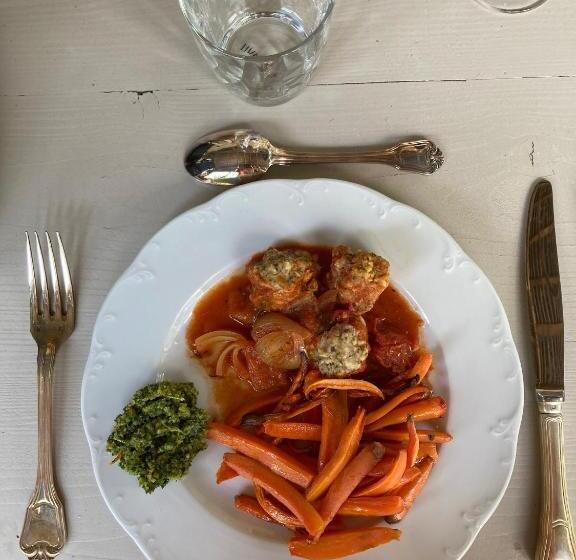 مبيت وإفطار Les Bertaulières