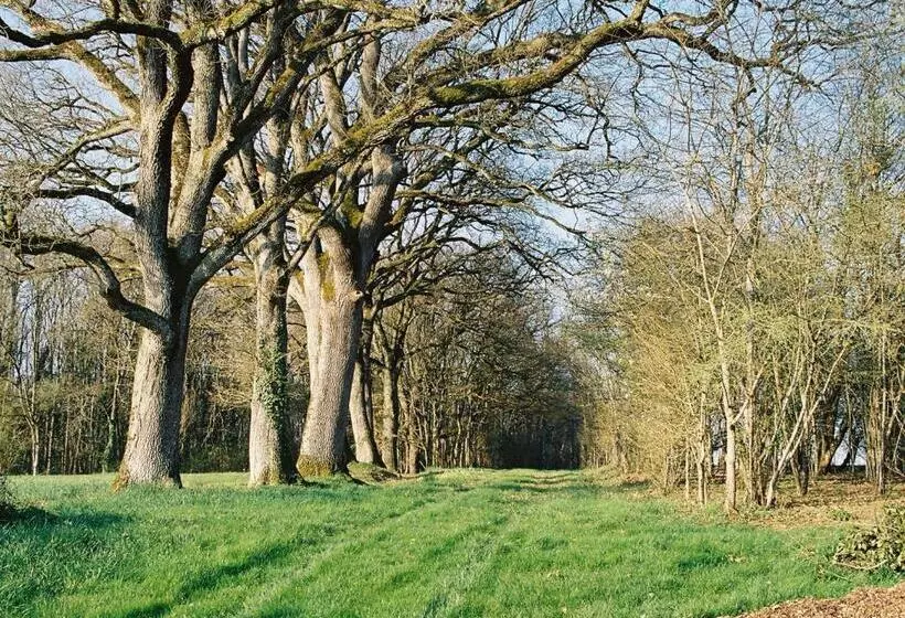 Aamiaismajoitus (B&B) Les Bertaulières