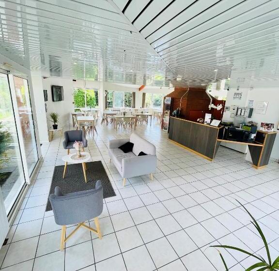 酒店 Hôtel La Petite Auberge