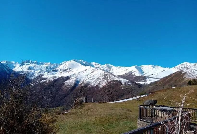 ホテル La Moraine