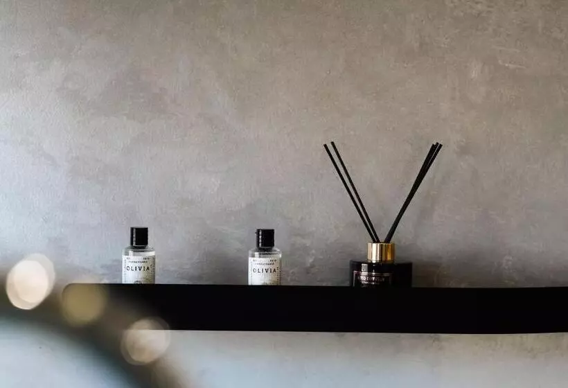 ホテル Naos Luxury