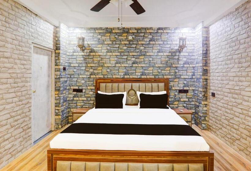 ホテル Oyo Sparrow Resort