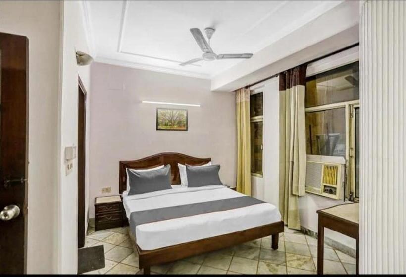 Hotelli Rudra Residency