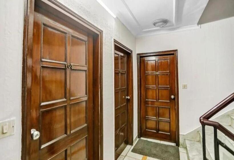 Hotelli Rudra Residency