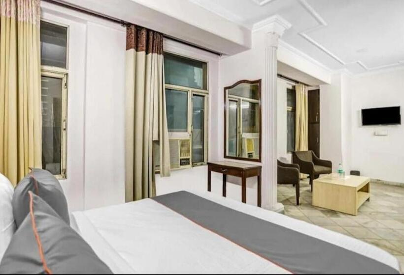 Hotelli Rudra Residency