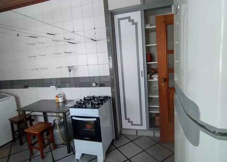 ホテル Suíte Disponível Em Hostel