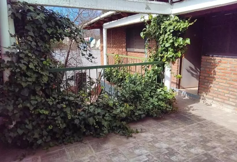 Jonatan Ii Bed & Breakfast