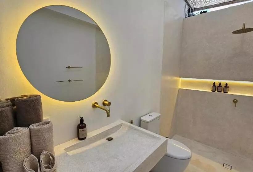 La Bianca Studio Apartment